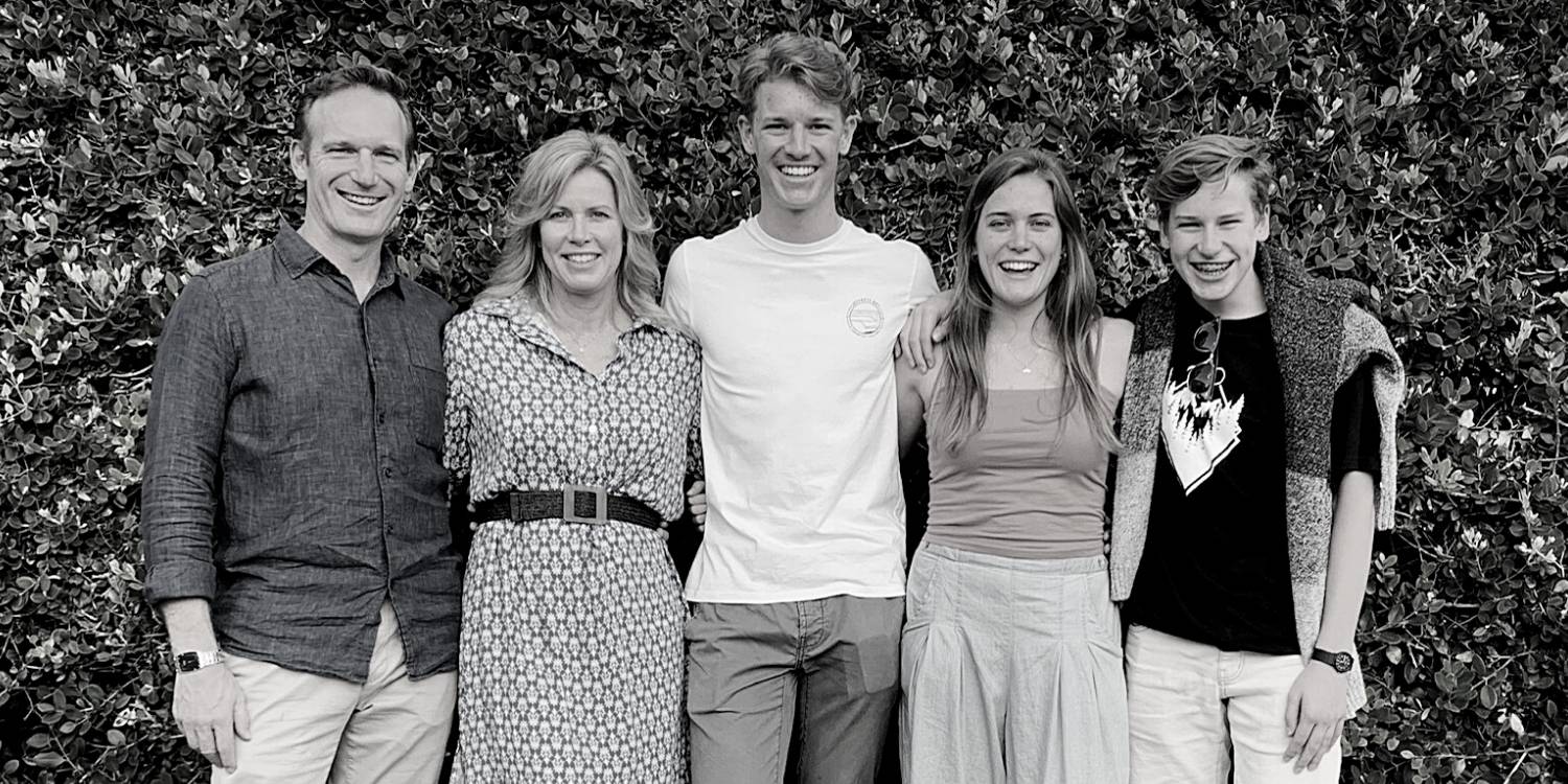 Cocks Family_B&W_1500x750